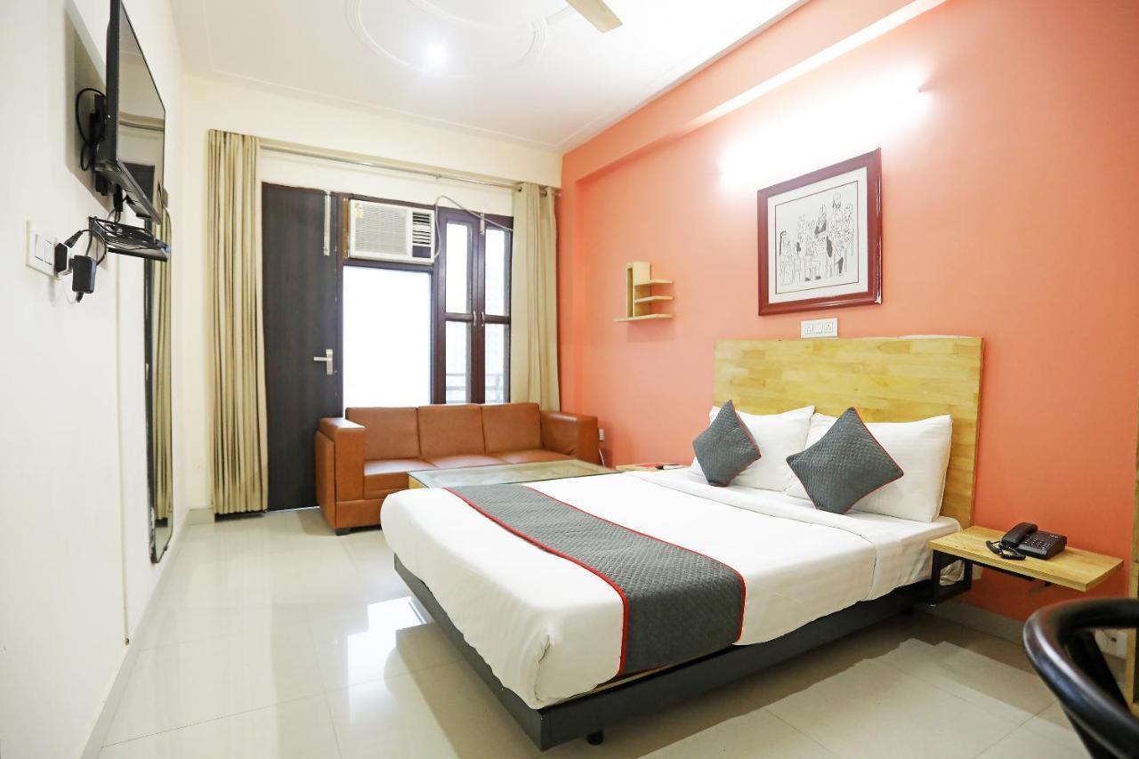 Super Townhouse Cloud Bay, Near Genpact, Sector-69, Gurgaon Ξενοδοχείο Εξωτερικό φωτογραφία