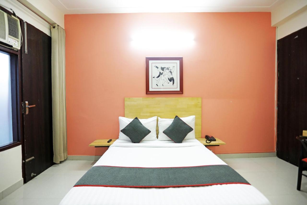 Super Townhouse Cloud Bay, Near Genpact, Sector-69, Gurgaon Ξενοδοχείο Εξωτερικό φωτογραφία
