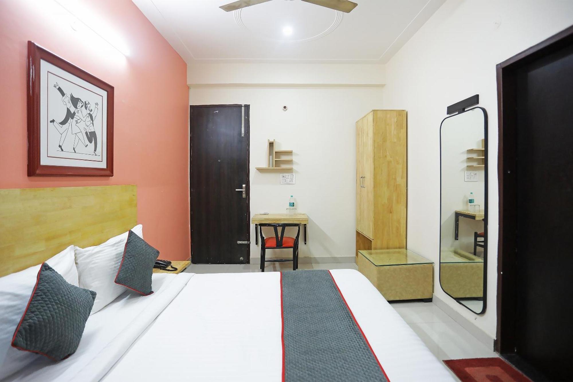 Super Townhouse Cloud Bay, Near Genpact, Sector-69, Gurgaon Ξενοδοχείο Εξωτερικό φωτογραφία