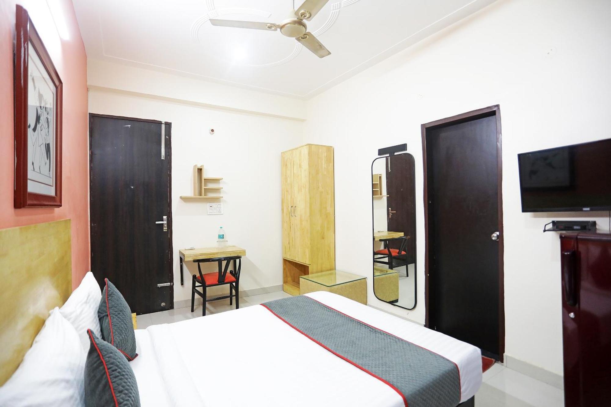 Super Townhouse Cloud Bay, Near Genpact, Sector-69, Gurgaon Ξενοδοχείο Εξωτερικό φωτογραφία