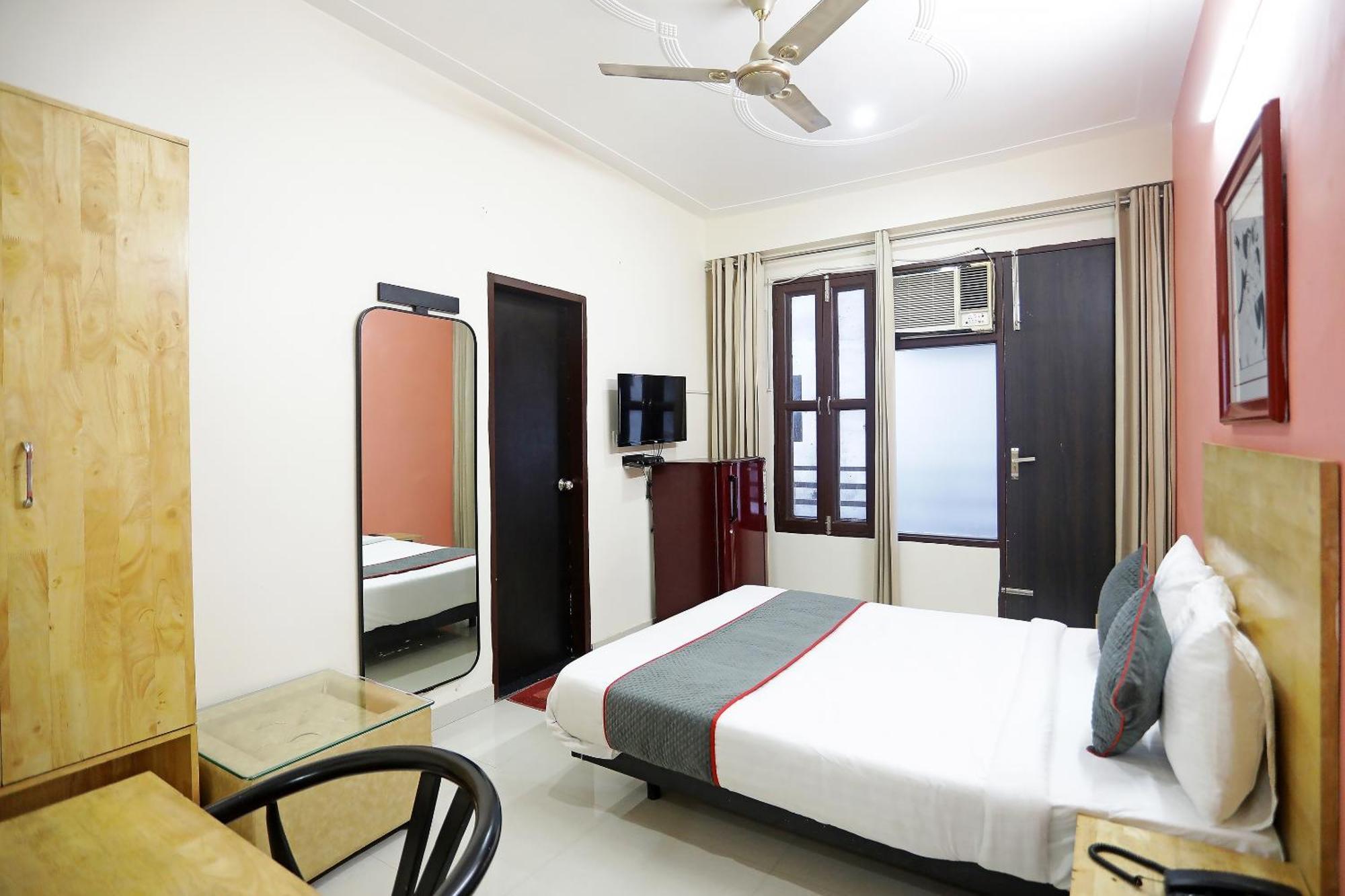 Super Townhouse Cloud Bay, Near Genpact, Sector-69, Gurgaon Ξενοδοχείο Εξωτερικό φωτογραφία