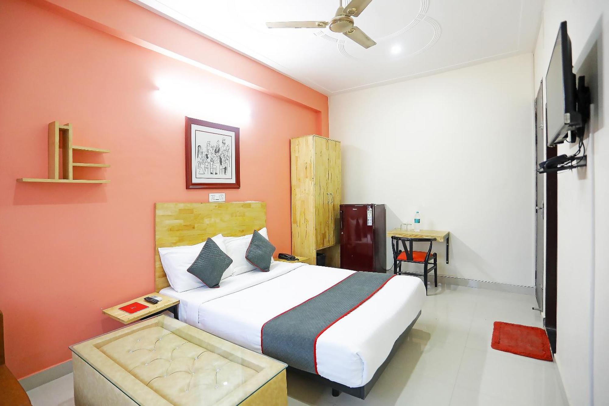 Super Townhouse Cloud Bay, Near Genpact, Sector-69, Gurgaon Ξενοδοχείο Εξωτερικό φωτογραφία