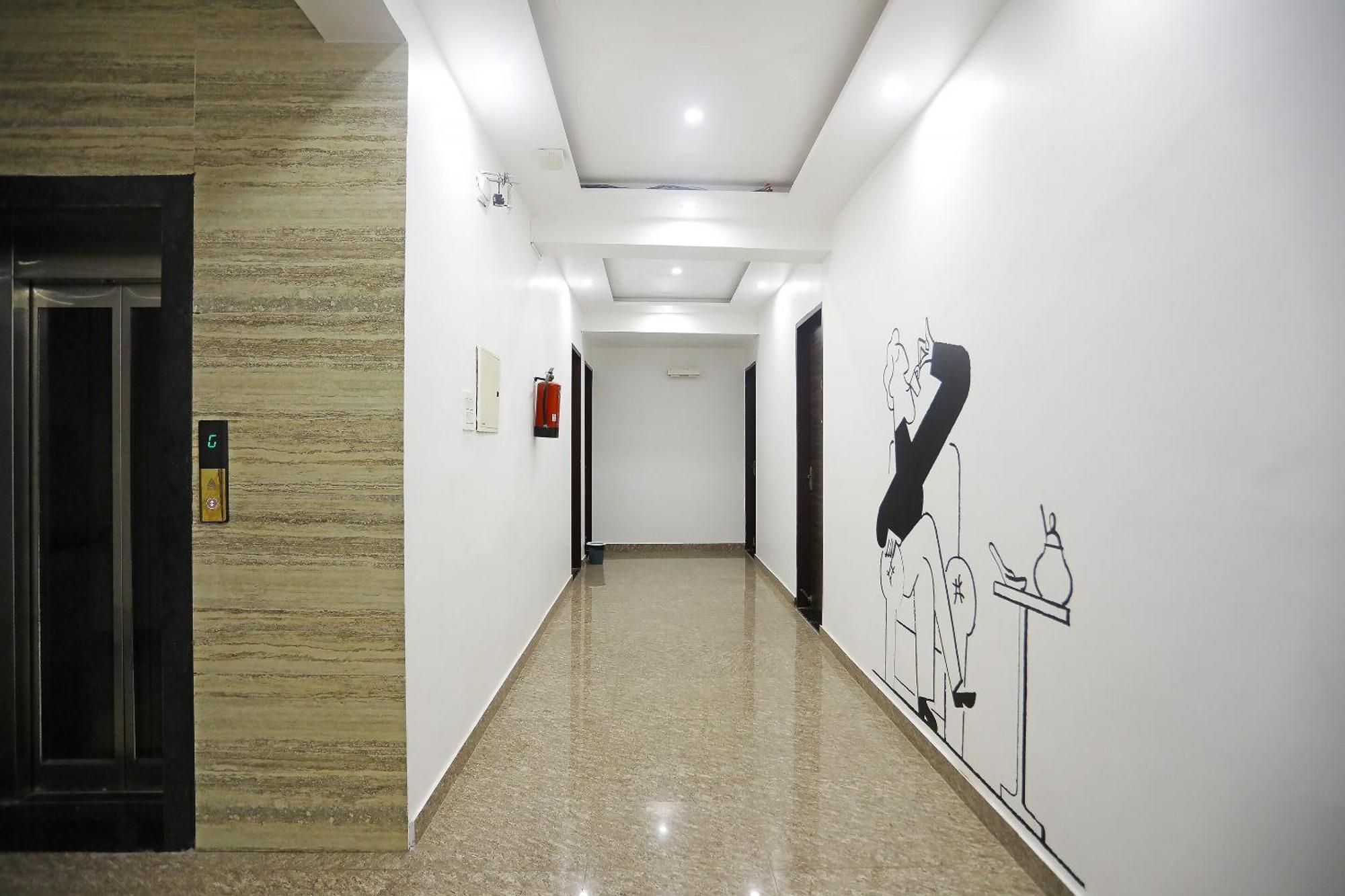 Super Townhouse Cloud Bay, Near Genpact, Sector-69, Gurgaon Ξενοδοχείο Εξωτερικό φωτογραφία