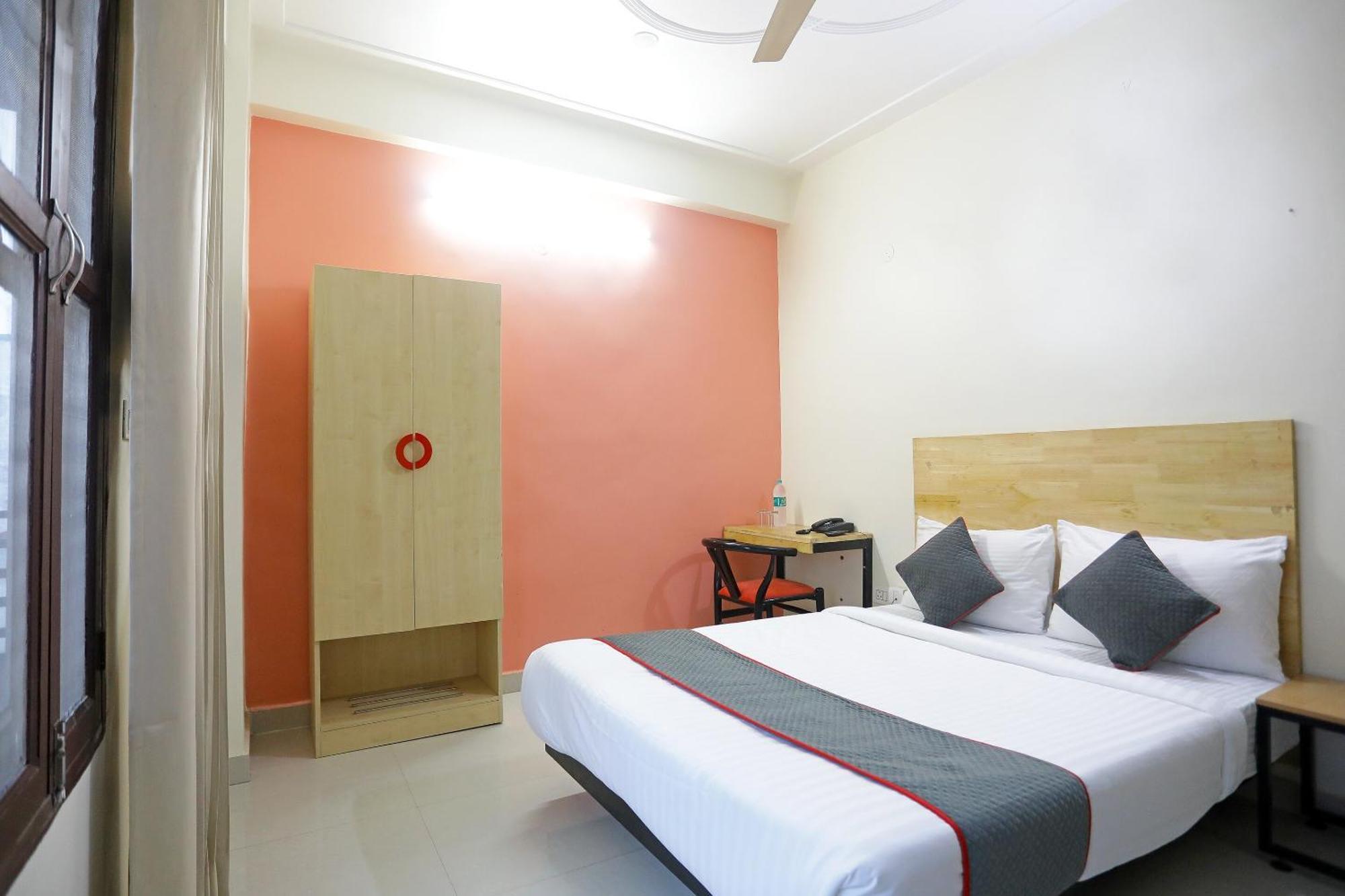 Super Townhouse Cloud Bay, Near Genpact, Sector-69, Gurgaon Ξενοδοχείο Εξωτερικό φωτογραφία